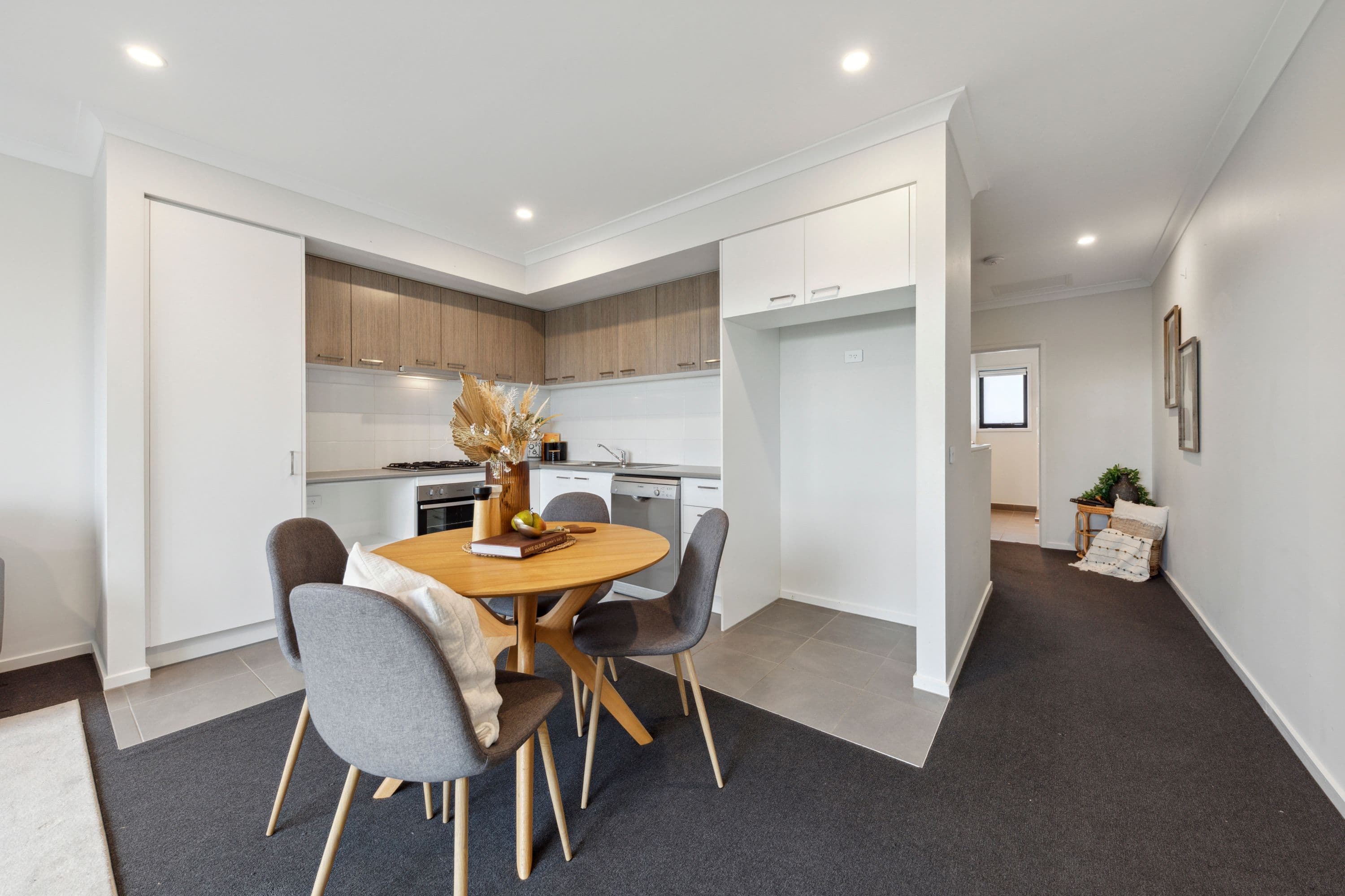 21 Tagore Walk, Officer VIC 3809, Officer - Thumbnail 5