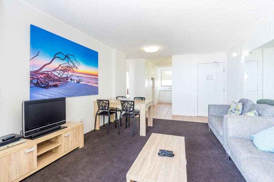29 Northcliffe Terrace, Surfers Paradise QLD 4217, Surfers Paradise - Thumbnail 4