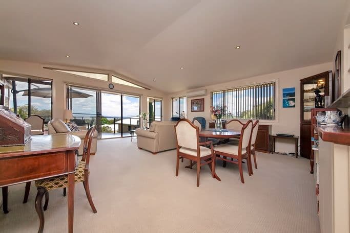 12 Lyndel Close, SOLDIERS POINT NSW 2317, Soldiers Point - Thumbnail 2