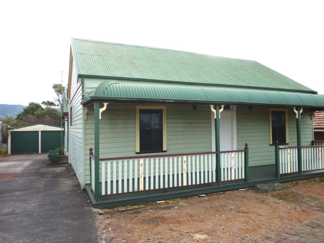 8 Hopetoun Street, BULLI NSW 2516, Bulli - Thumbnail 2