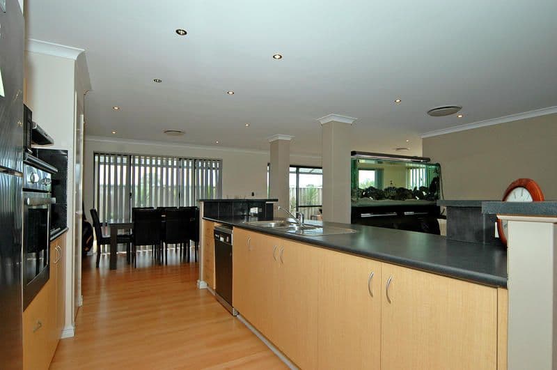 72 Wintergreene Drive, BEECHBORO WA 6063, Beechboro - Thumbnail 8