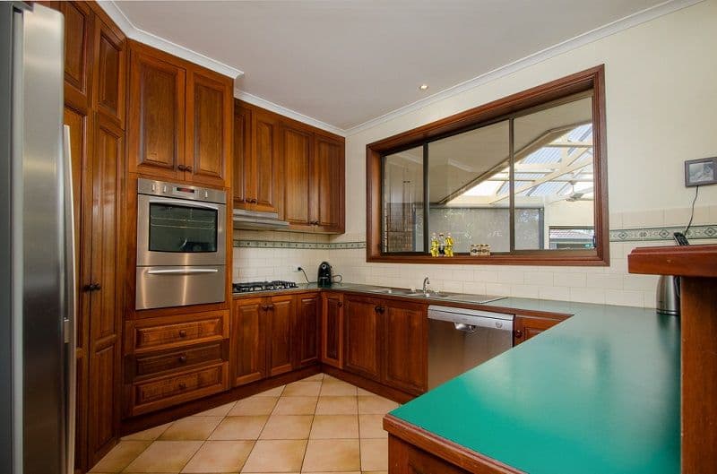 2 Westlands Court, Mount Gambier SA 5290, Mount Gambier - Thumbnail 3