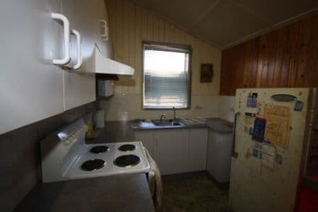 70 Stuart-Russell Street, MUNDUBBERA QLD 4626, Mundubbera - Thumbnail 4