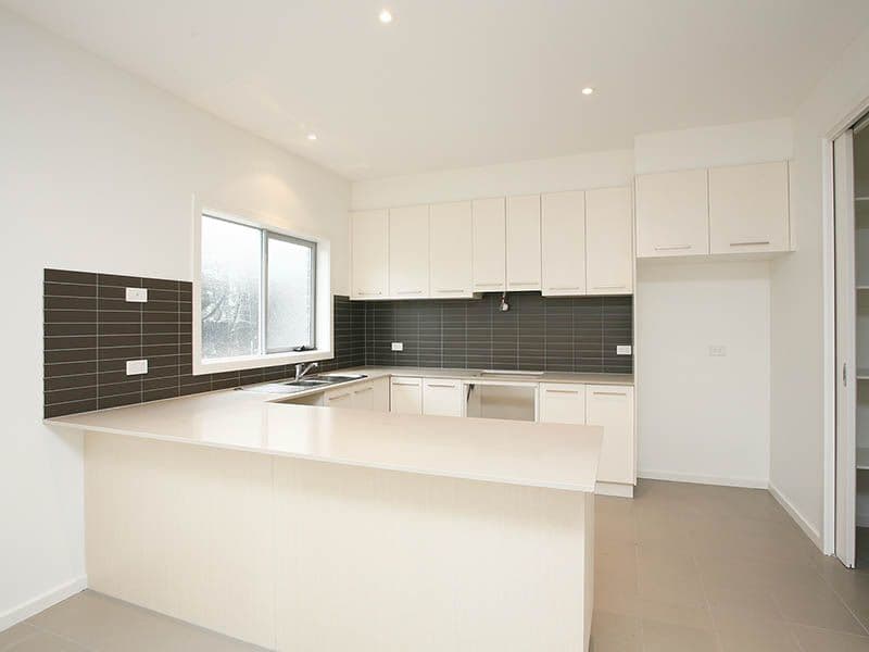 11 Davey Avenue, DROMANA VIC 3936, Dromana - Thumbnail 4