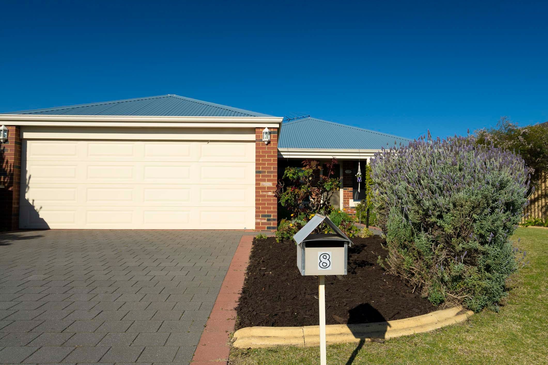 8 Barjadda Street, Byford WA 6122, Byford - Image 1