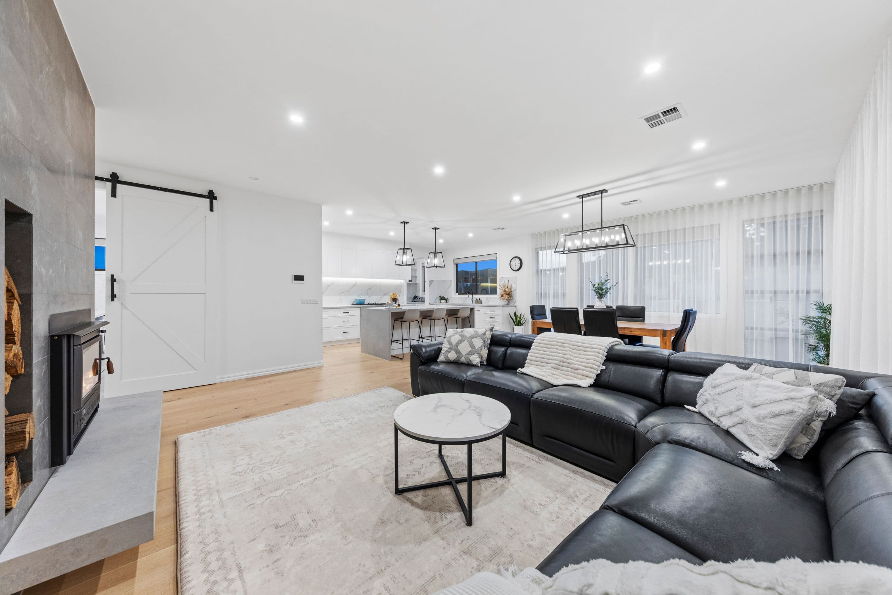 42 Annabel Crescent, Officer VIC 3809, Officer - Thumbnail 6