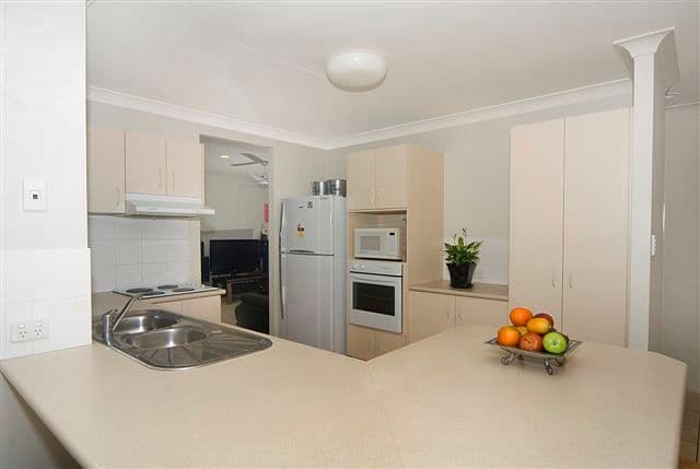 15  Roseash Crescent, NOOSAVILLE QLD 4566, Noosaville - Thumbnail 2