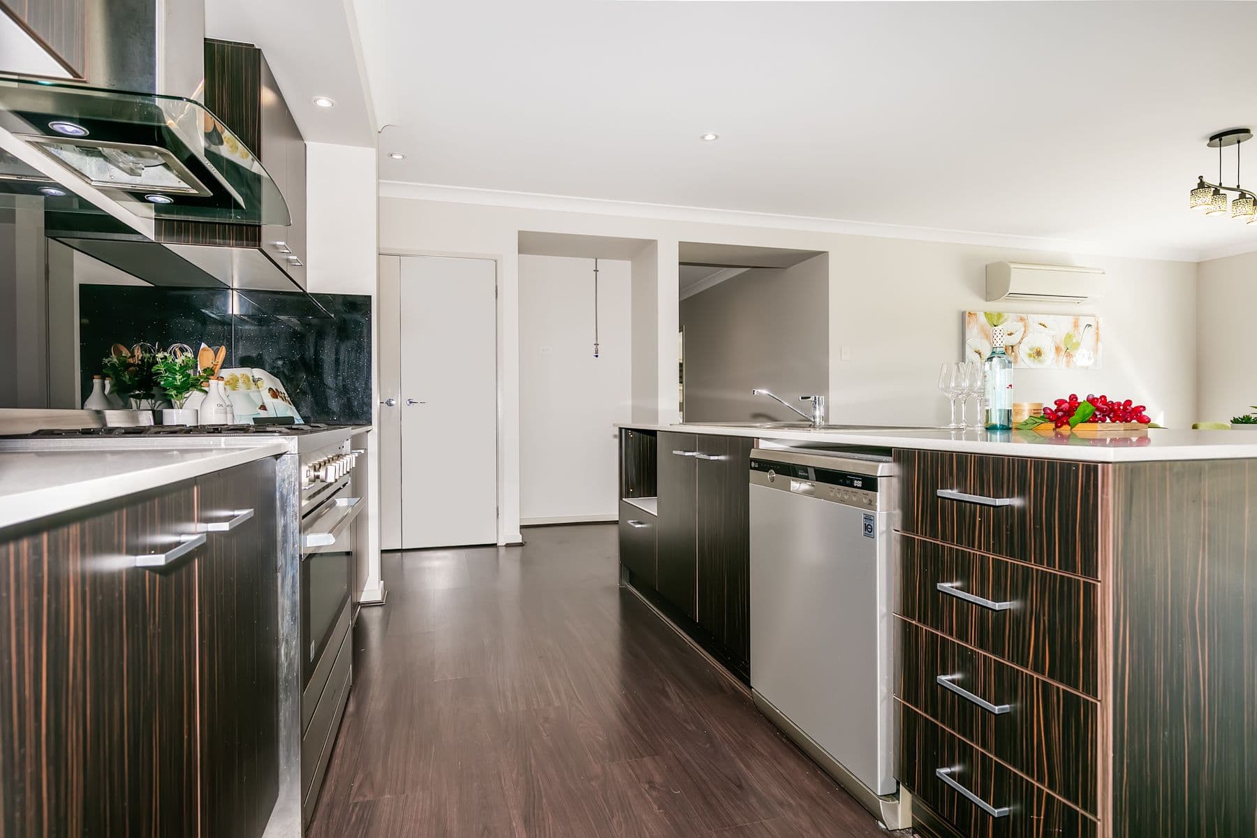 1-3 Mount Vista Place, TAMBORINE QLD 4270, Tamborine - Thumbnail 4