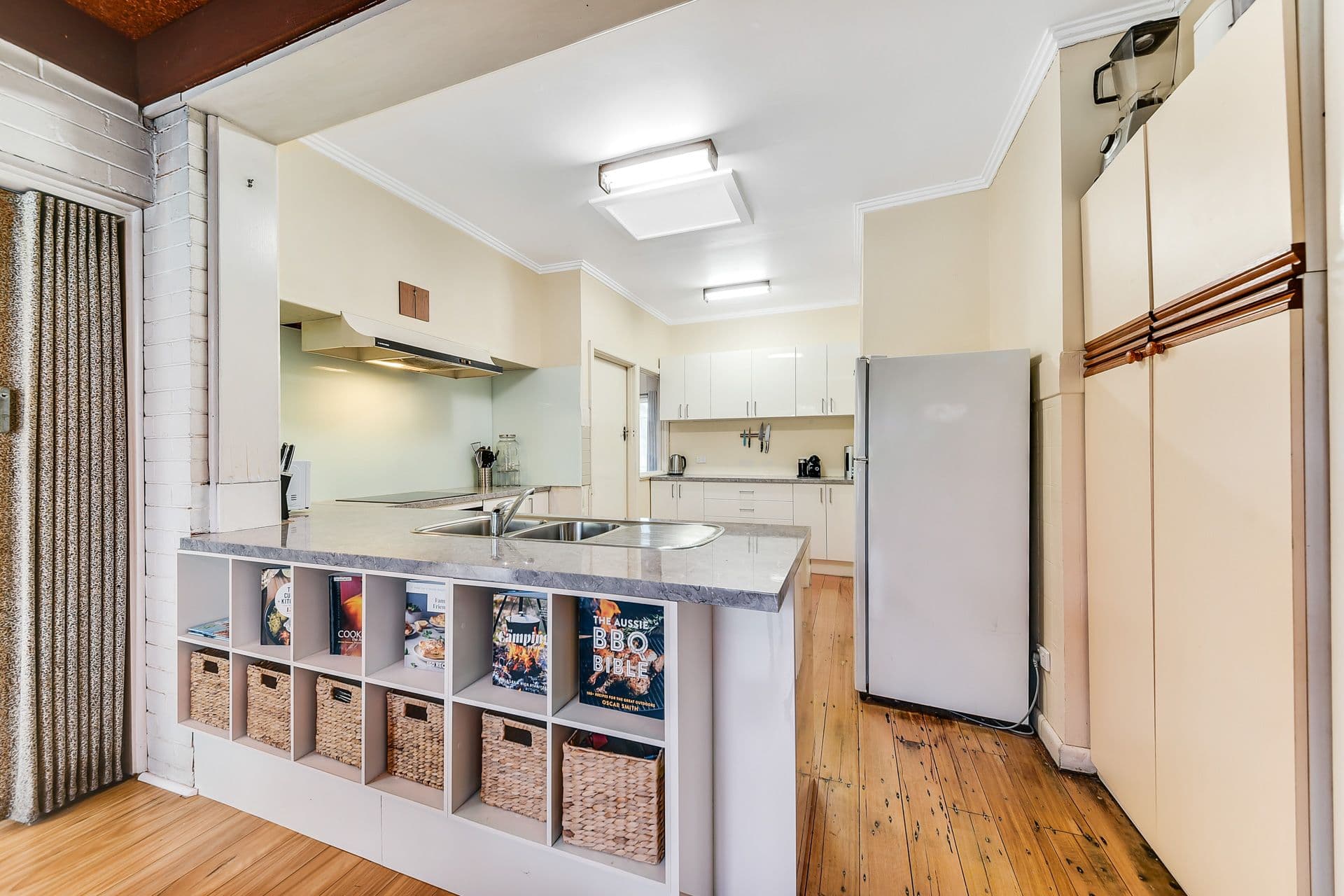 11 Winbourne Road, Mount Waverley VIC 3149, Mount Waverley - Thumbnail 6