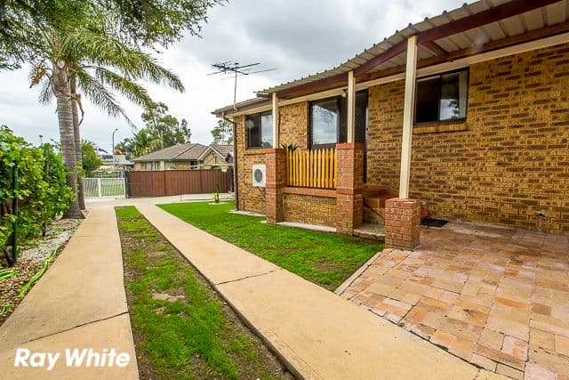 10 Conrad Street, WETHERILL PARK NSW 2164, Wetherill Park - Thumbnail 3