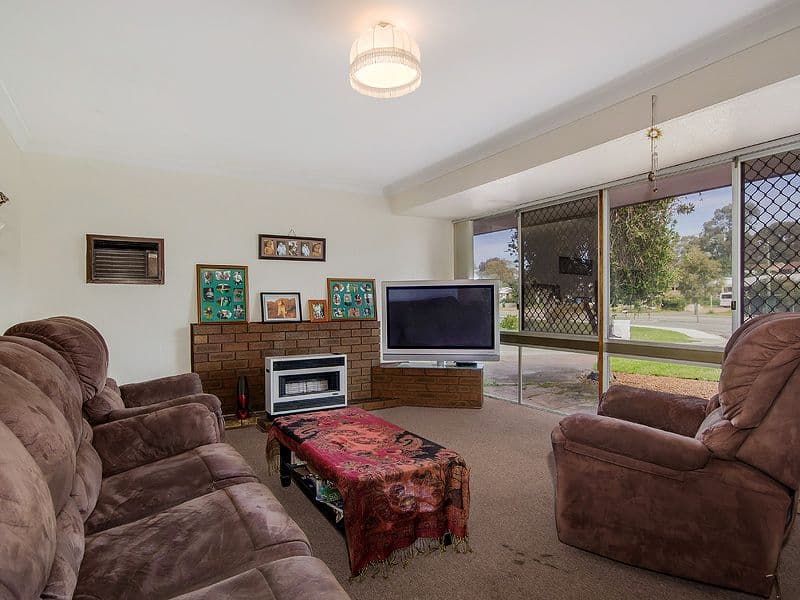 77 Calista Avenue, CALISTA WA 6167, Calista - Thumbnail 3