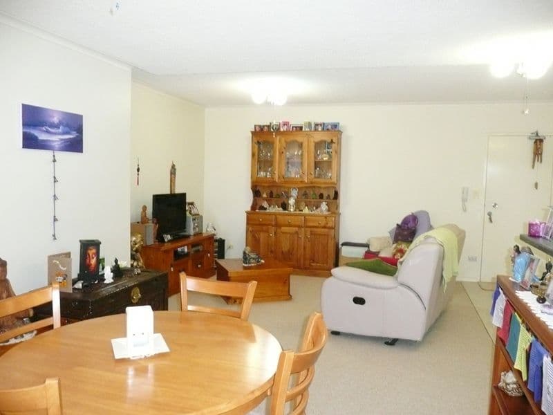 51  Kirkland Avenue, COORPAROO QLD 4151, Coorparoo - Thumbnail 4
