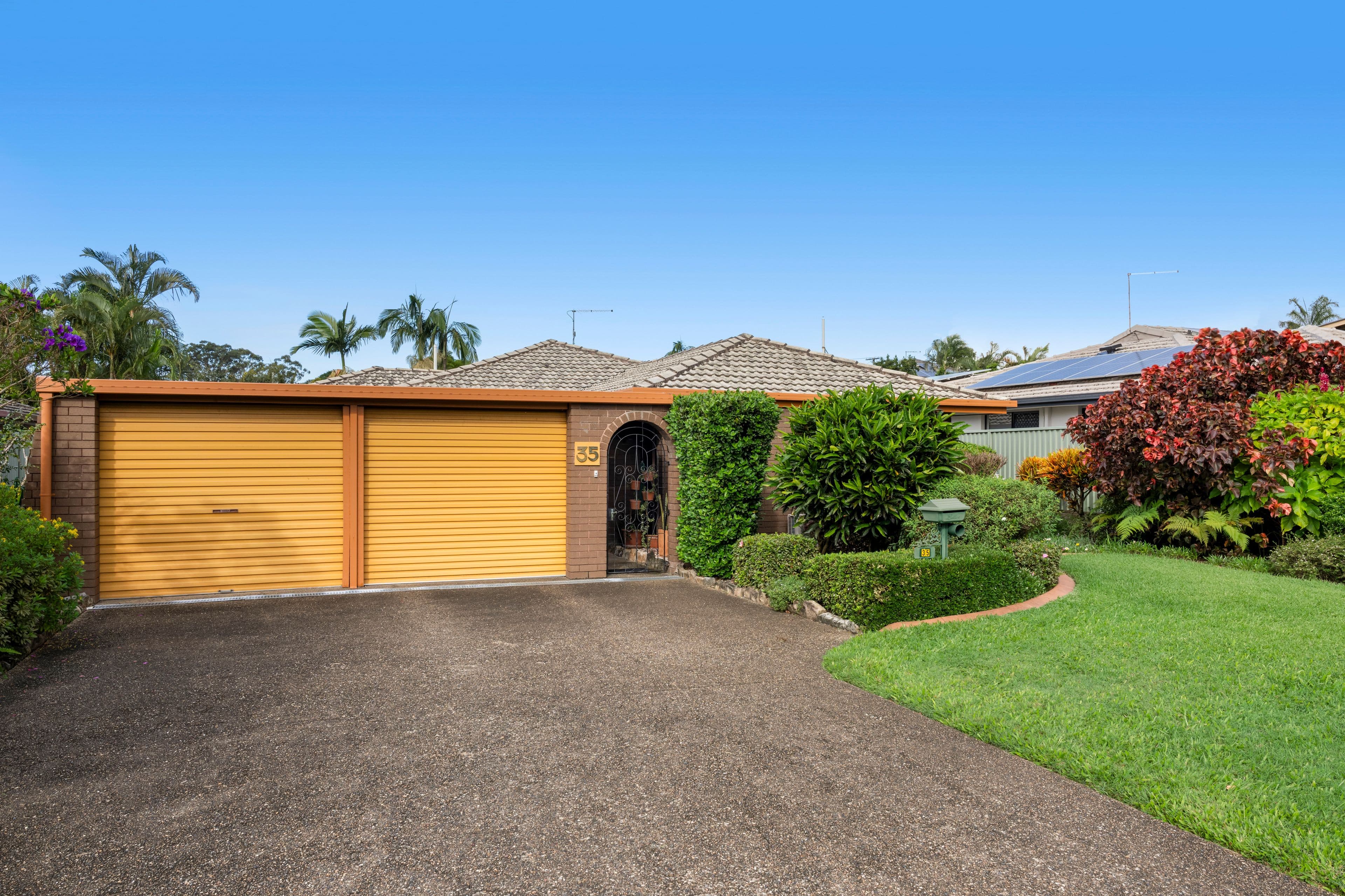 35 Cara Street, Aspley QLD 4034, Aspley - Thumbnail 2