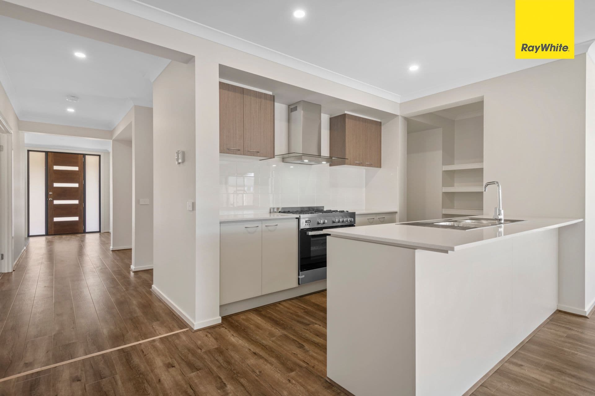 8 Shangrala Road, THORNHILL PARK VIC 3335, Thornhill Park - Thumbnail 3