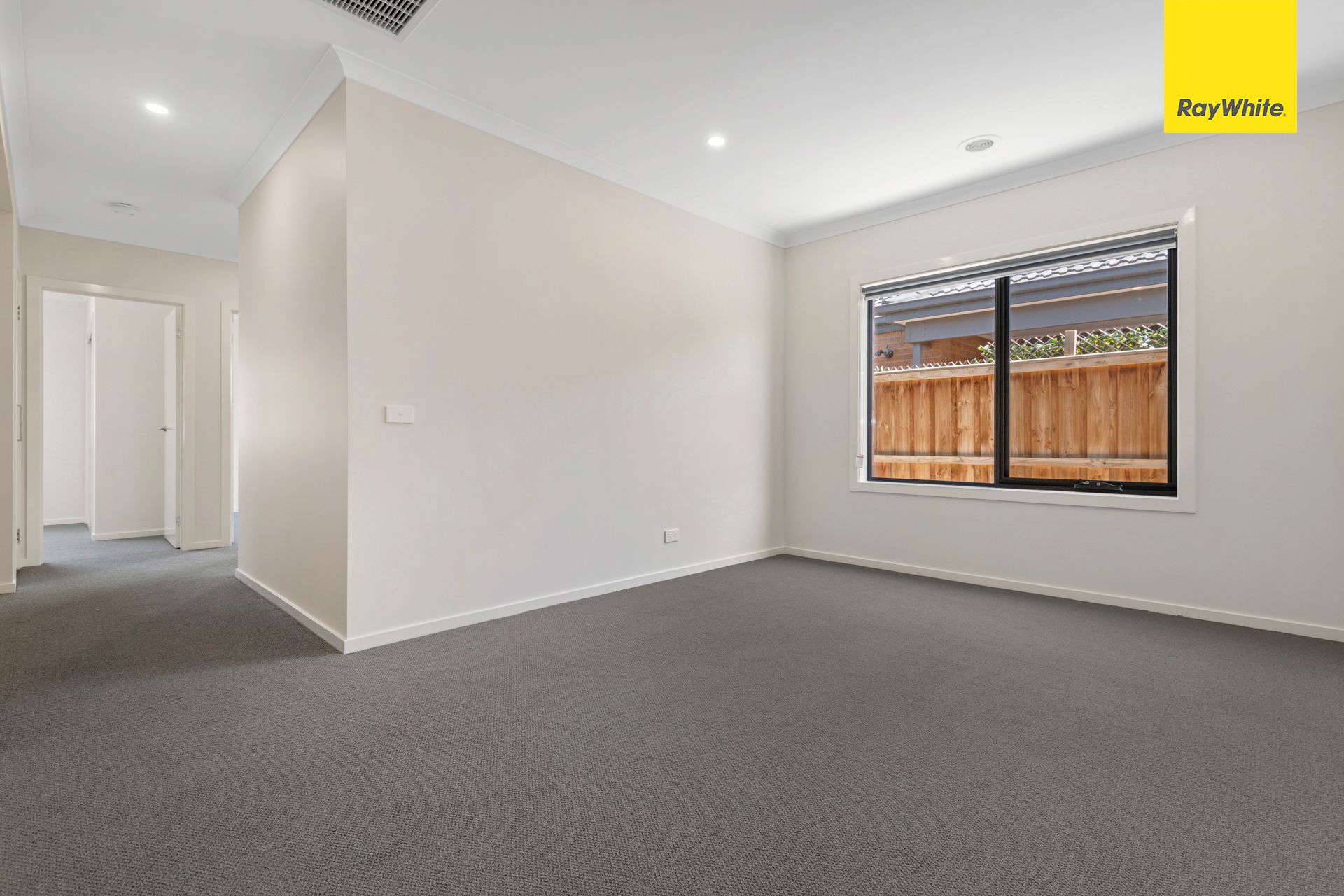 8 Shangrala Road, THORNHILL PARK VIC 3335, Thornhill Park - Thumbnail 7
