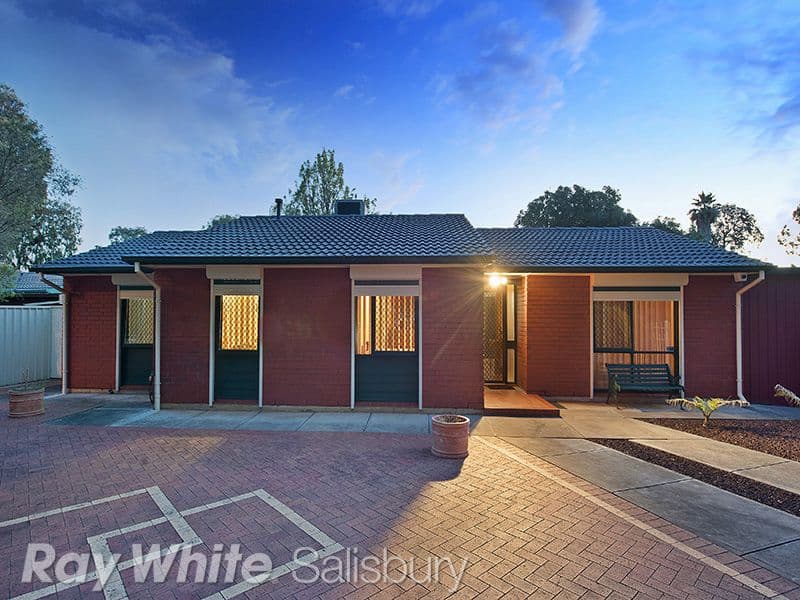 4 Eugene Crescent, Parafield Gardens SA 5107, Parafield Gardens - Image 1