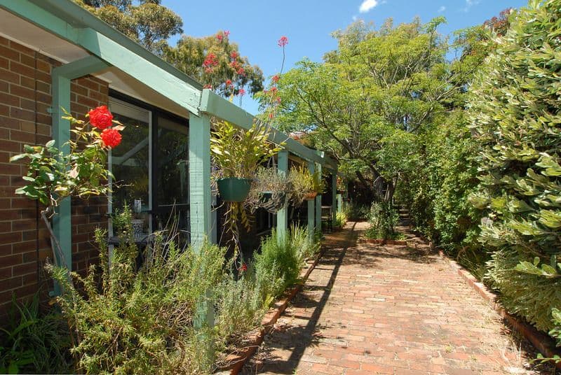1 Emora Court, FRANKSTON VIC 3199, Frankston - Thumbnail 6