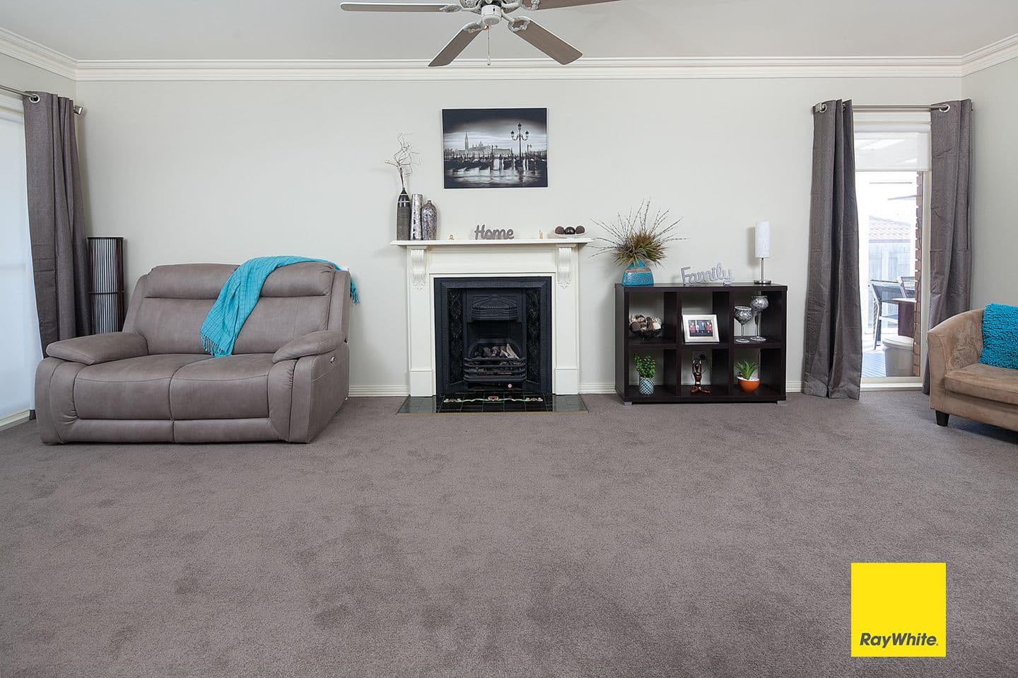 10 Trinity Drive, Langwarrin VIC 3910, Langwarrin - Thumbnail 2