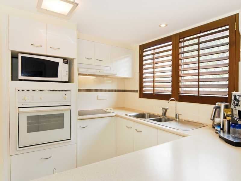241 Golden Four Drive, BILINGA QLD 4225, Bilinga - Thumbnail 3