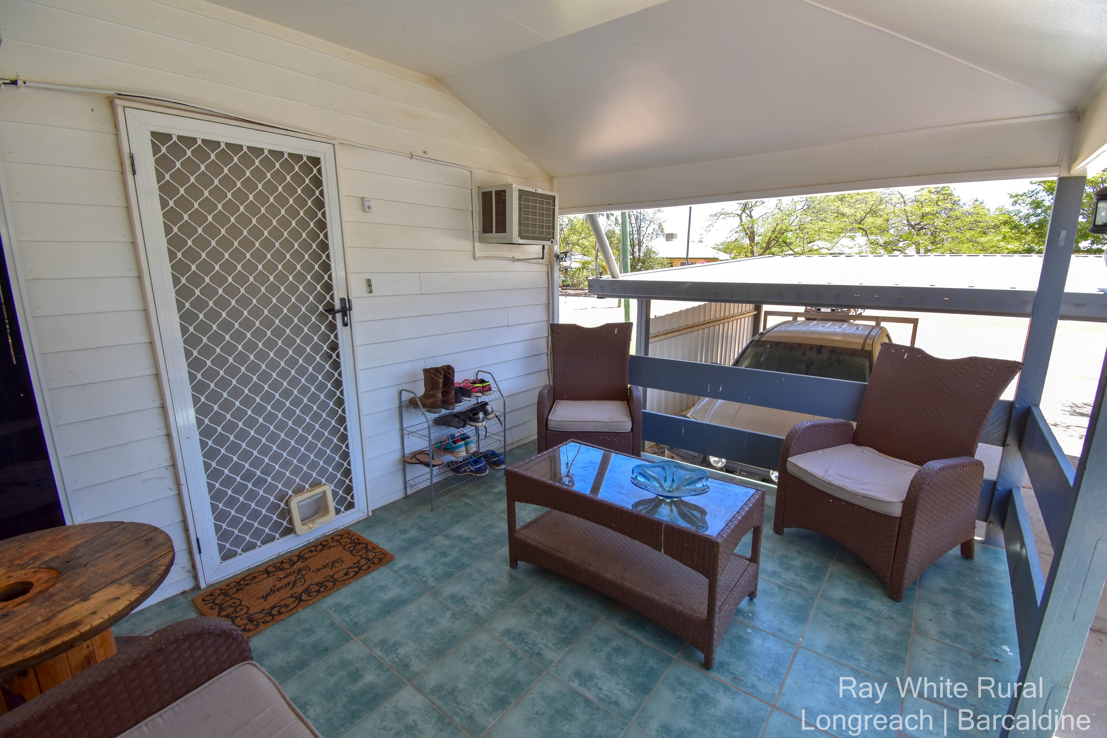 35 Wompoo Road, Longreach QLD 4730, Longreach - Thumbnail 2
