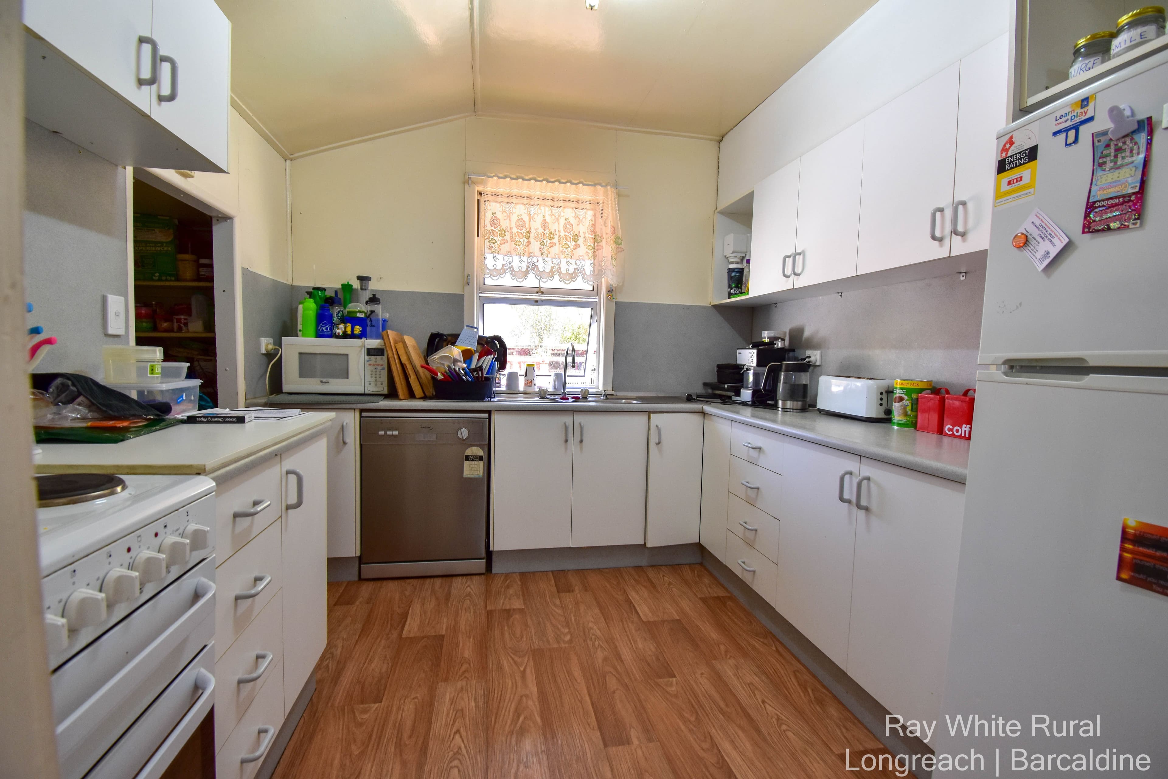 35 Wompoo Road, Longreach QLD 4730, Longreach - Thumbnail 4