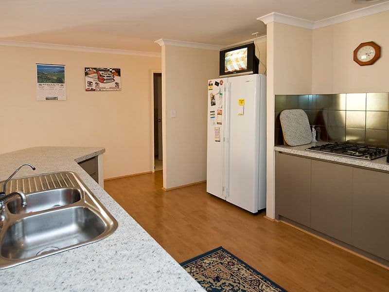 13 Tammin Court, DAWESVILLE WA 6211, Dawesville - Thumbnail 8