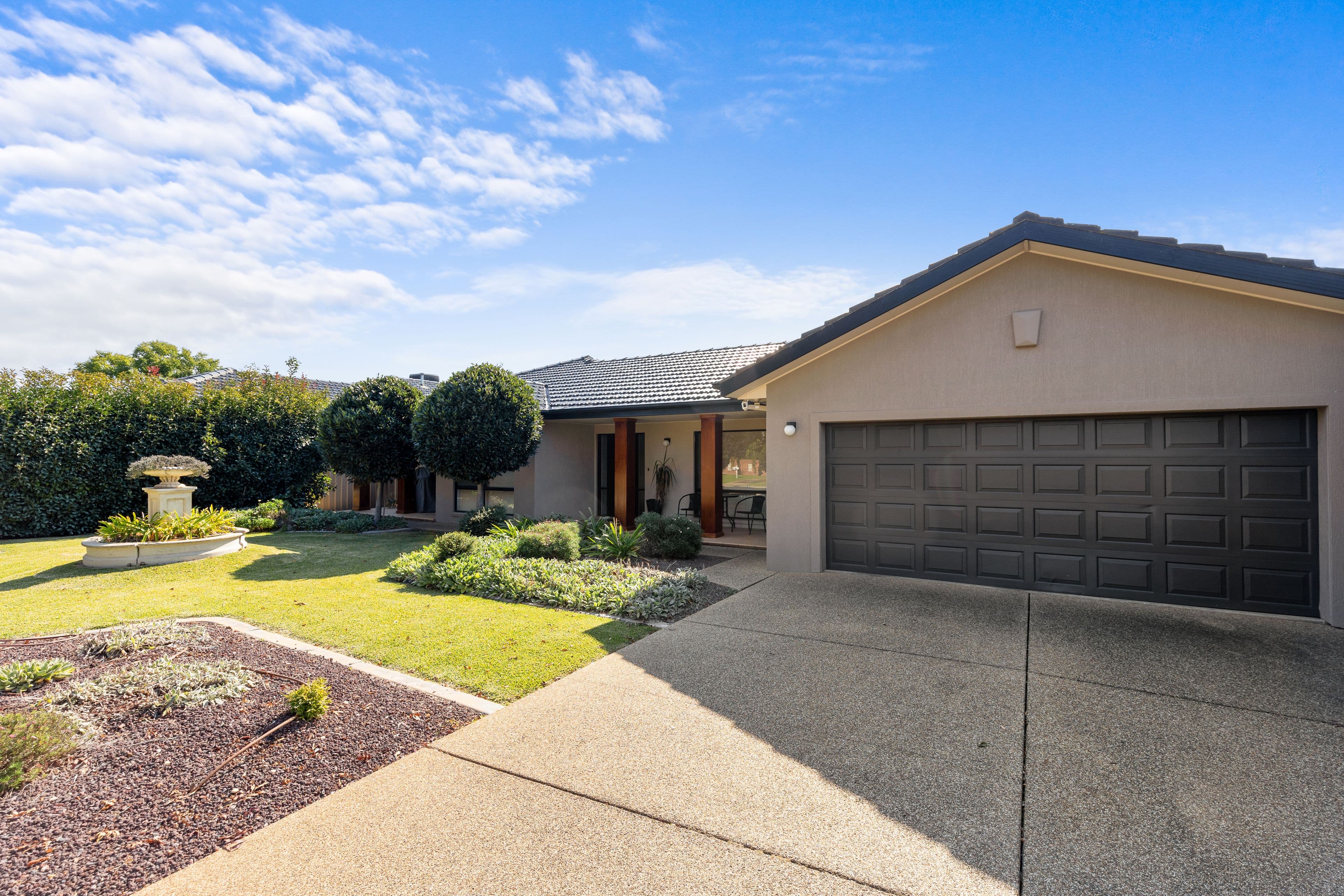 12 Coventry Place, Lake Albert NSW 2650, Lake Albert - Image 1