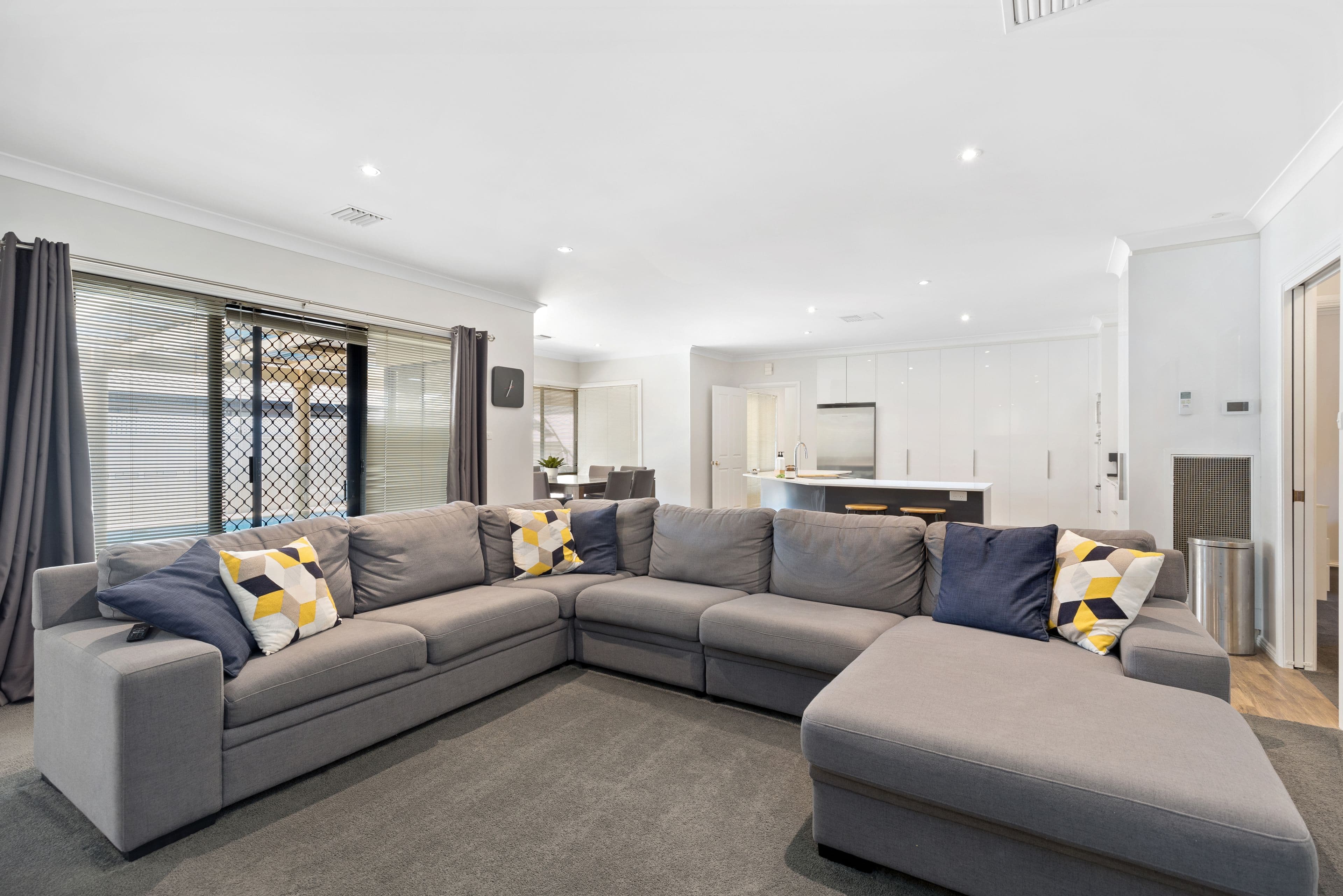 12 Coventry Place, Lake Albert NSW 2650, Lake Albert - Thumbnail 4