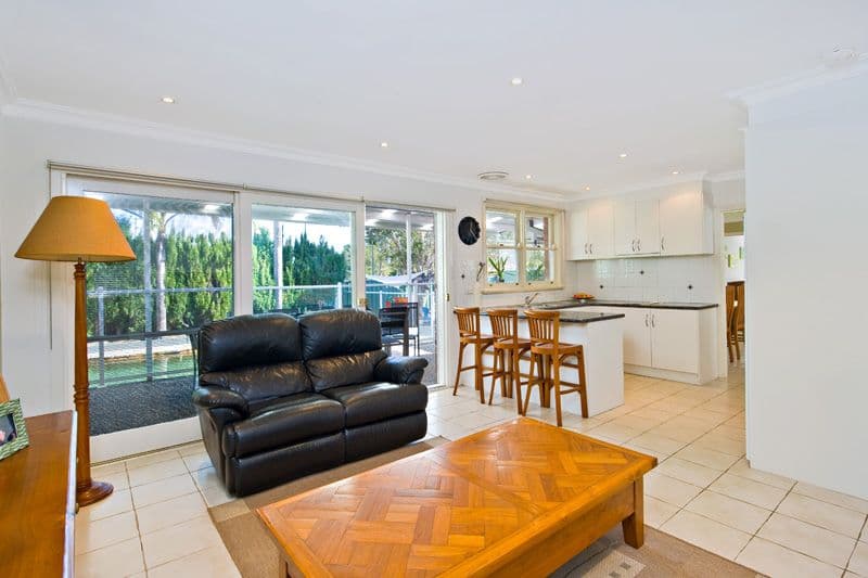 3 Bellinger Place, SYLVANIA WATERS NSW 2224, Sylvania Waters - Thumbnail 2