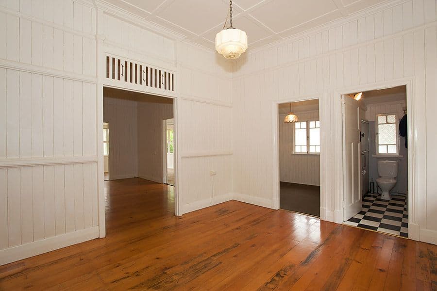20 Charlotte Street, NEWTOWN QLD 4350, Newtown - Thumbnail 2