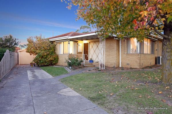 27 Wallara Crescent, BUNDOORA VIC 3083, Bundoora - Thumbnail 2