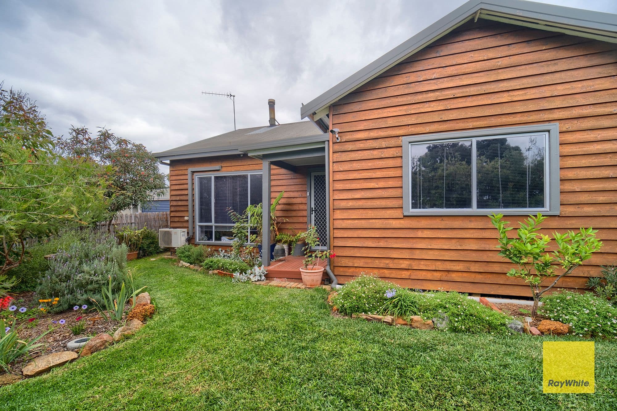 403 Albany Highway, Orana WA 6330, Orana - Thumbnail 2