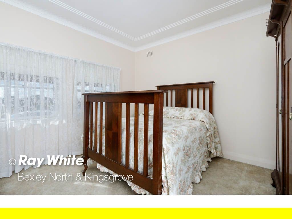 4 Narramore Street, Kingsgrove NSW 2208, Kingsgrove - Thumbnail 5