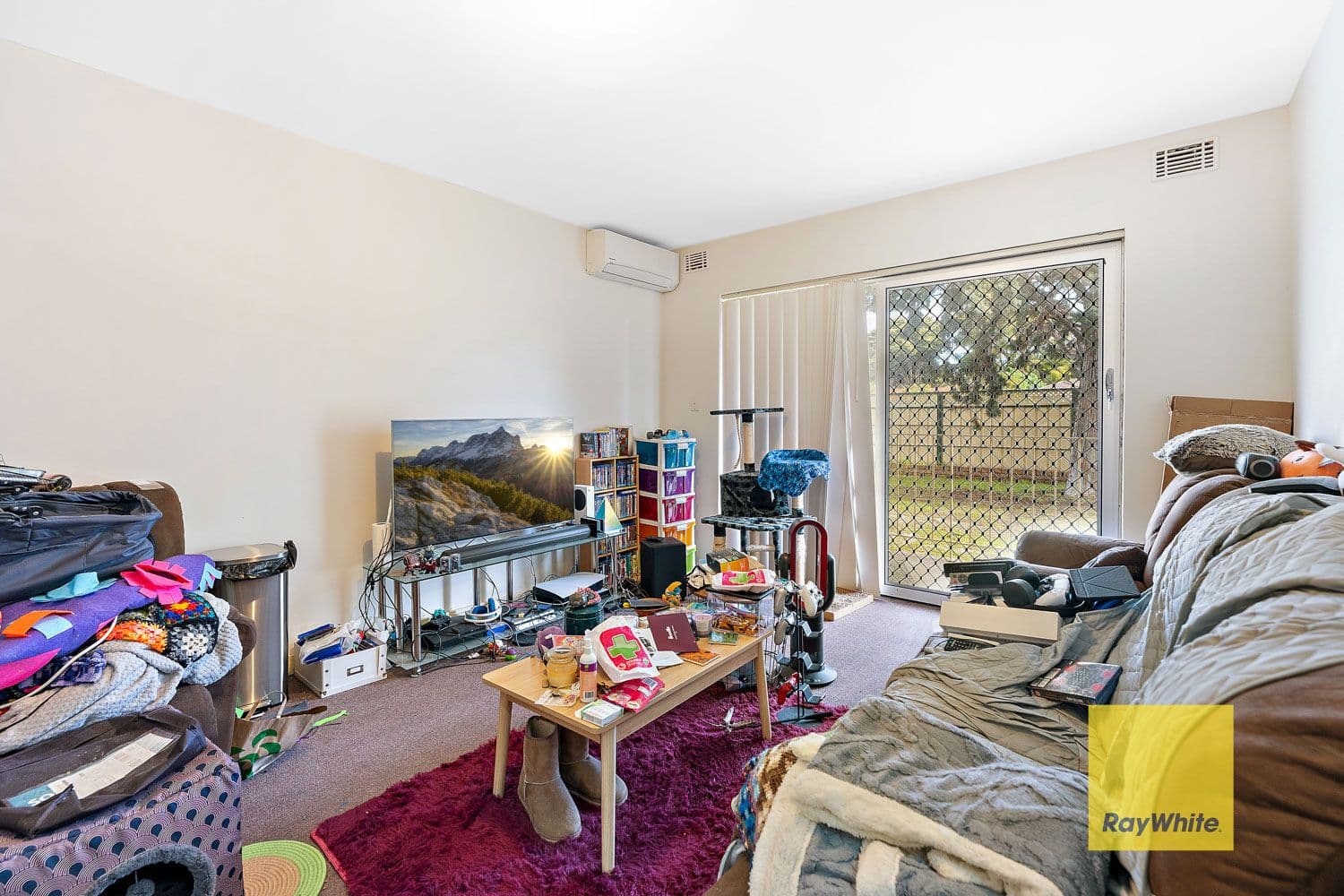 252 Spencer Road, Thornlie WA 6108, Thornlie - Thumbnail 2