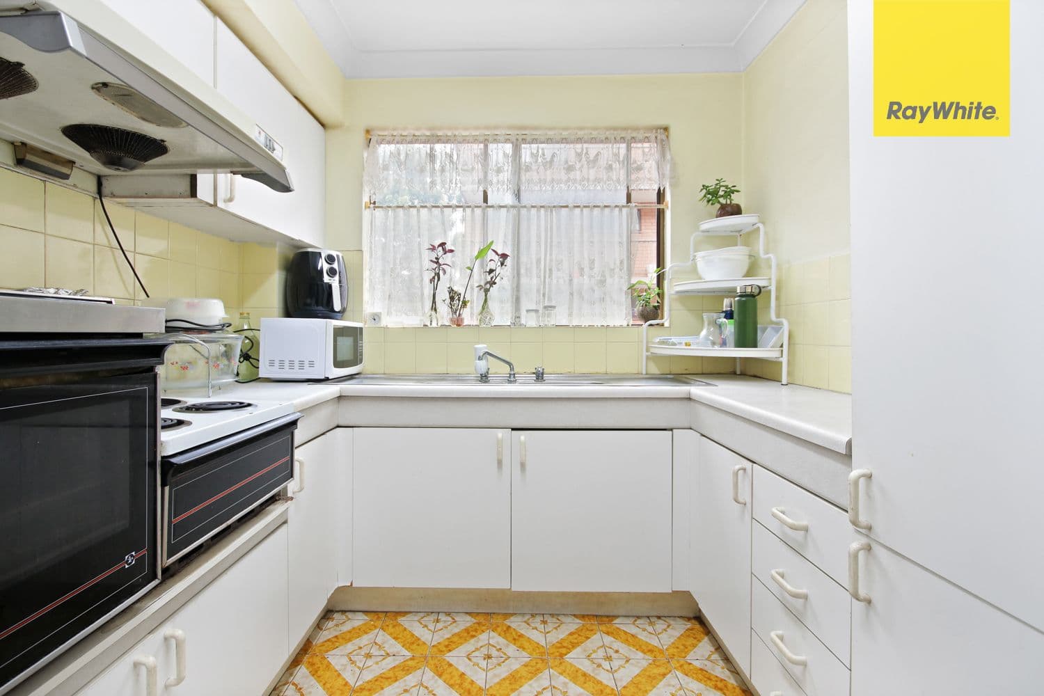 13 Victoria Road, Parramatta NSW 2150, Parramatta - Thumbnail 4