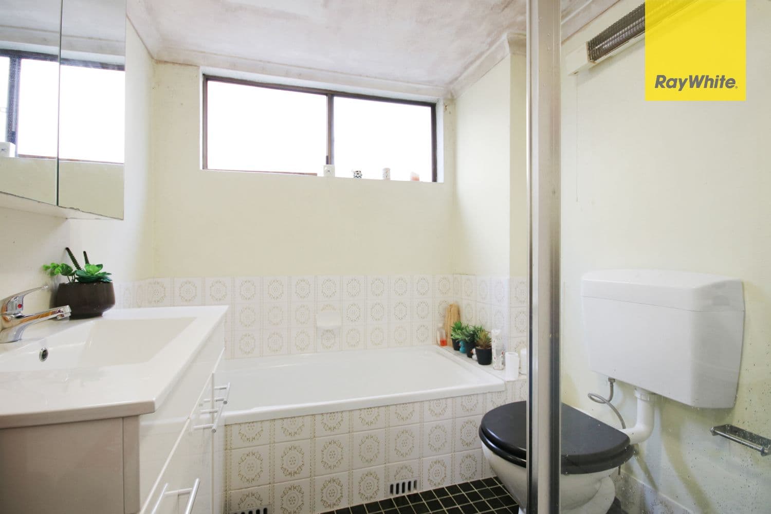 13 Victoria Road, Parramatta NSW 2150, Parramatta - Thumbnail 5