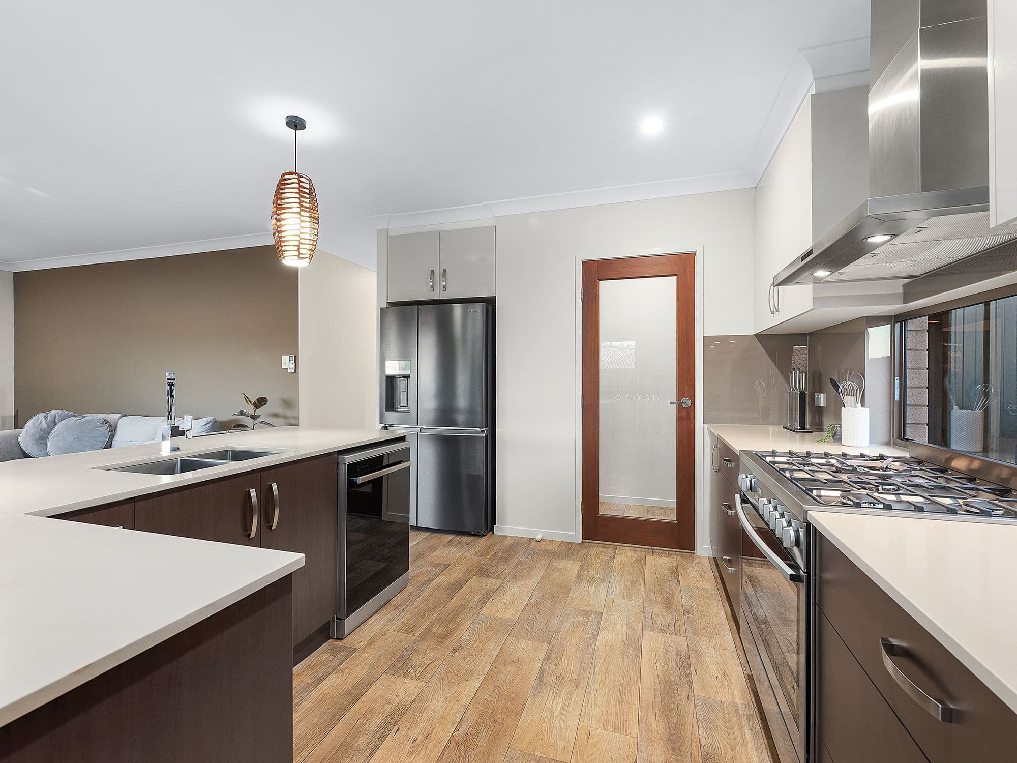 26 Pleasant Street, South Ripley QLD 4306, South Ripley - Thumbnail 4