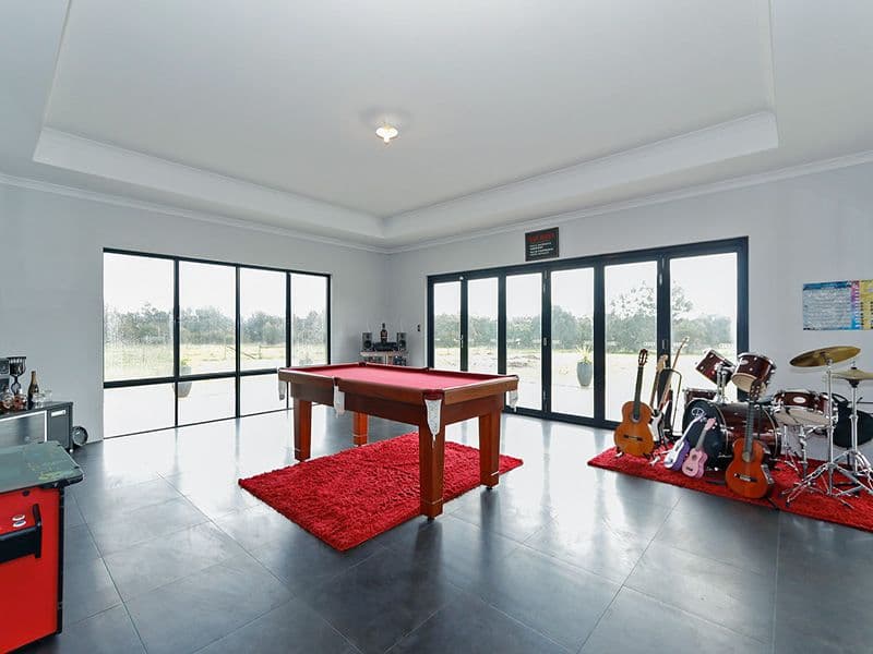 1 Staniland Street, Orange Grove WA 6109, Orange Grove - Thumbnail 4