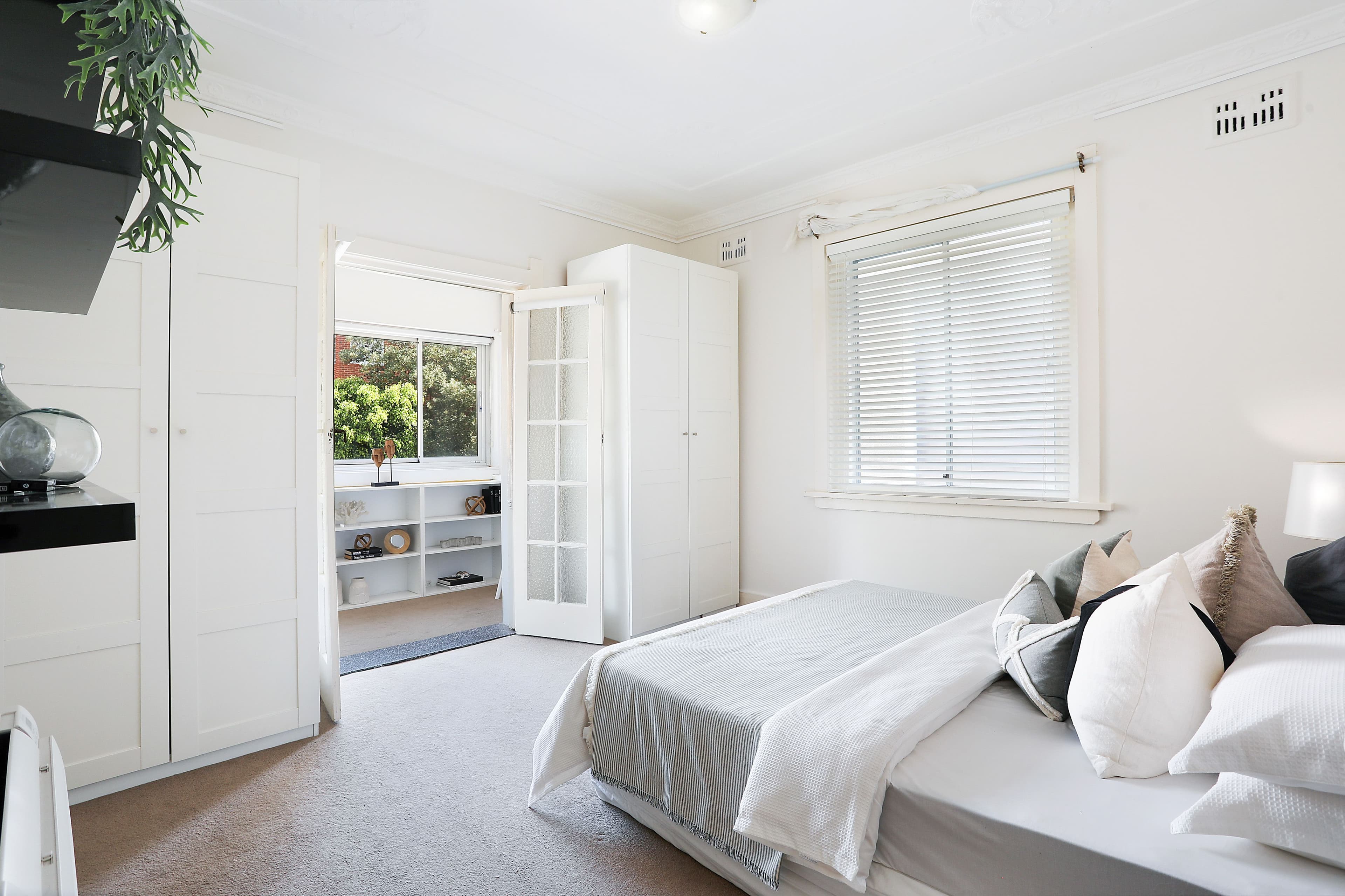 12 Ramsgate Avenue, Bondi Beach NSW 2026, Bondi Beach - Thumbnail 5