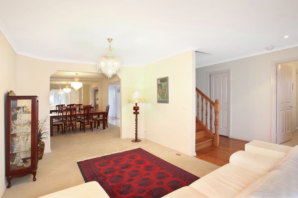 8 Parkview Crescent, HAMPTON EAST VIC 3188, Hampton East - Thumbnail 3