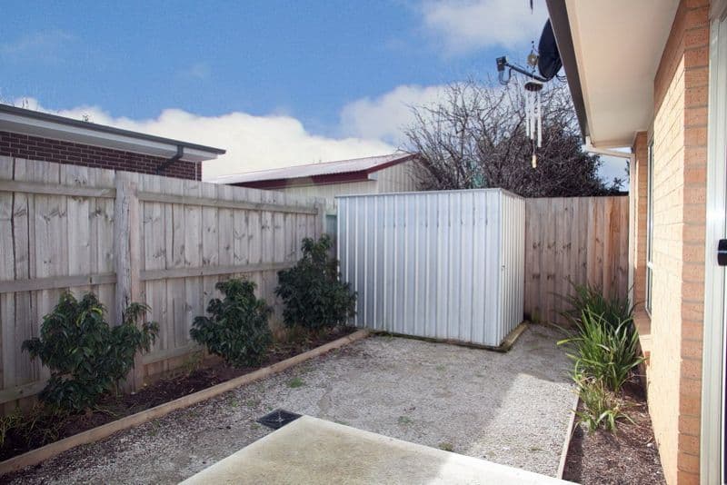 6 Heyington Avenue, THOMASTOWN VIC 3074, Thomastown - Thumbnail 4