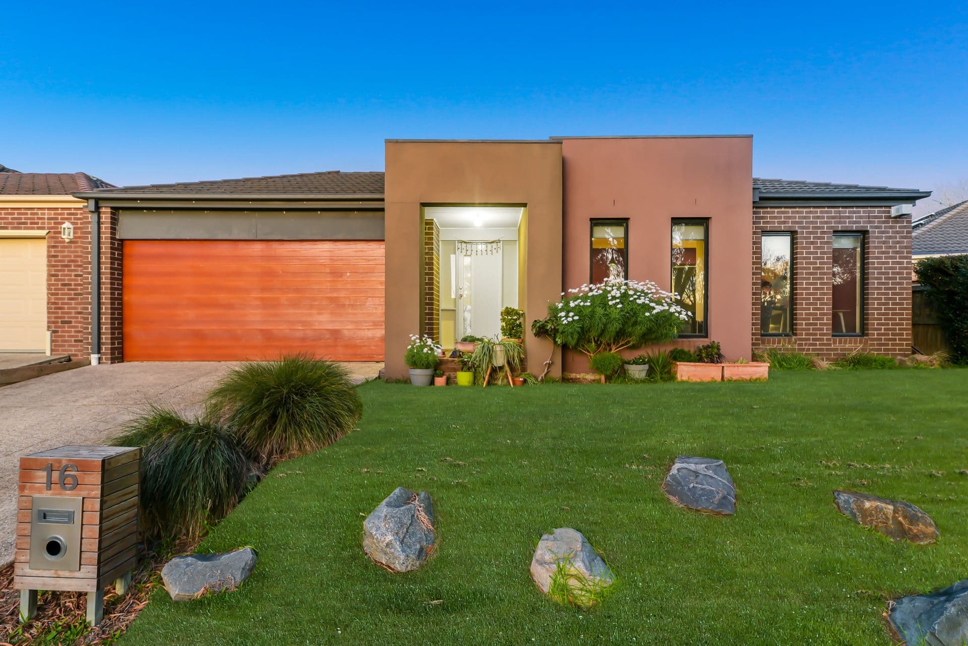 16 Emmett Avenue, Berwick VIC 3806, Berwick - Image 1