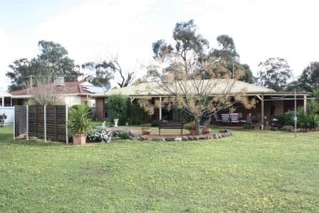 202 Adam Street, COROWA NSW 2646, Corowa - Thumbnail 4