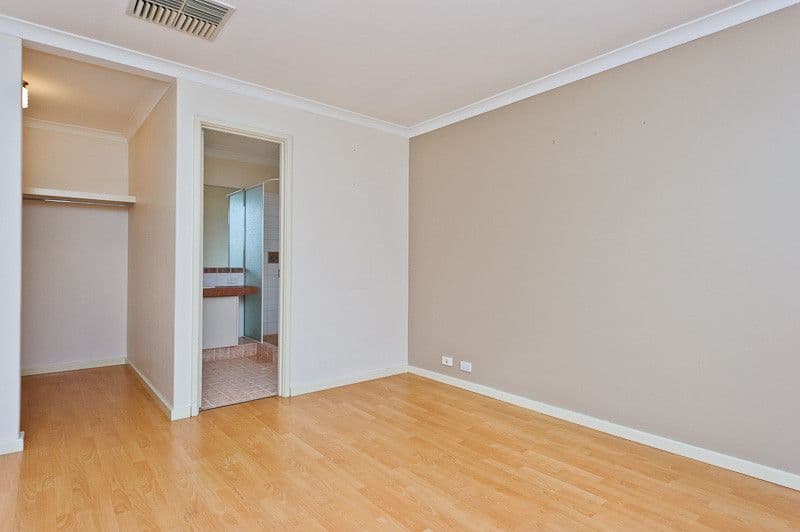 6 Florrie Court, CLOVERDALE WA 6105, Cloverdale - Thumbnail 7