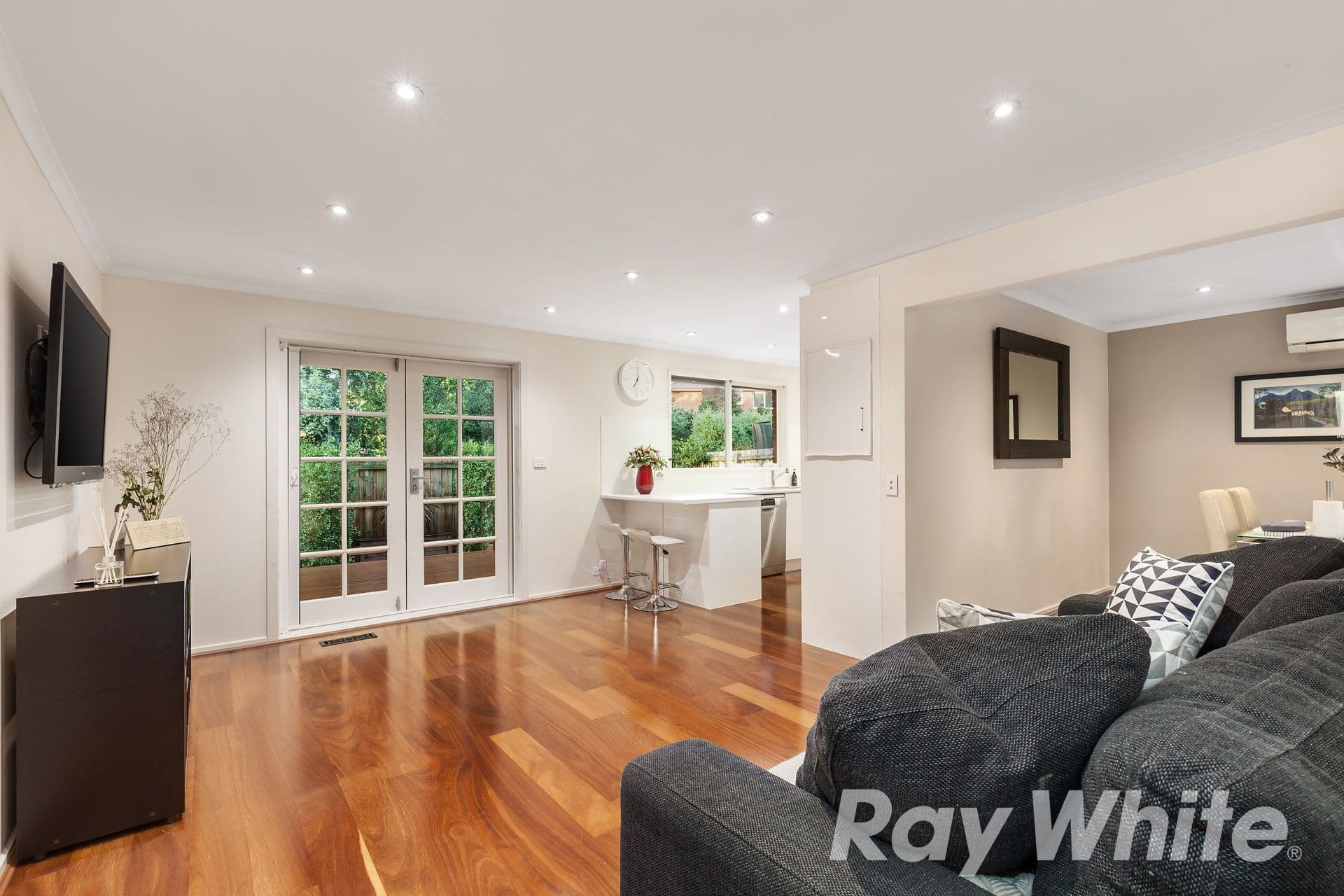 11 Farview Drive, Rowville VIC 3178, Rowville - Thumbnail 5