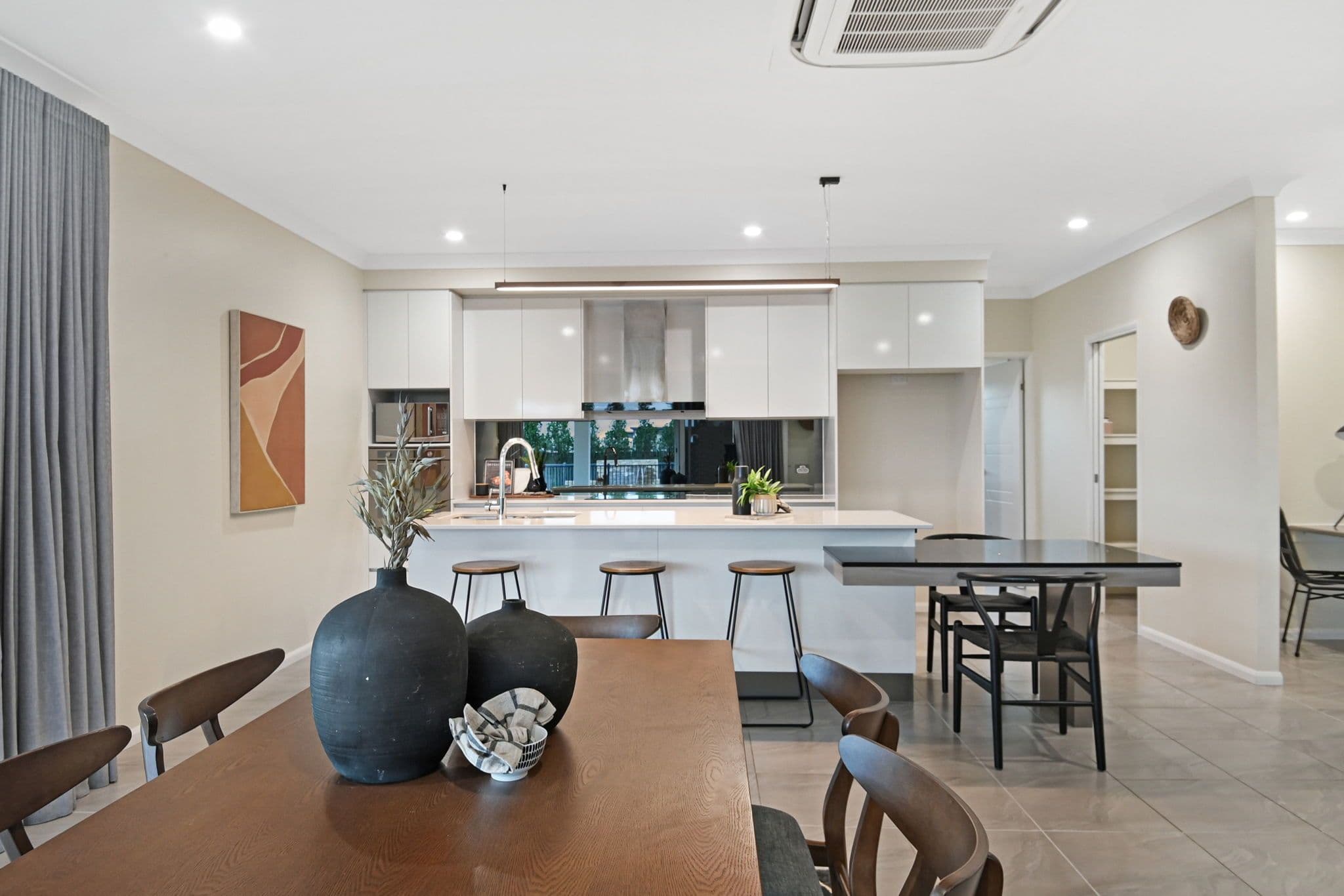 19 Merivale Street, Jensen QLD 4818, Jensen - Thumbnail 4