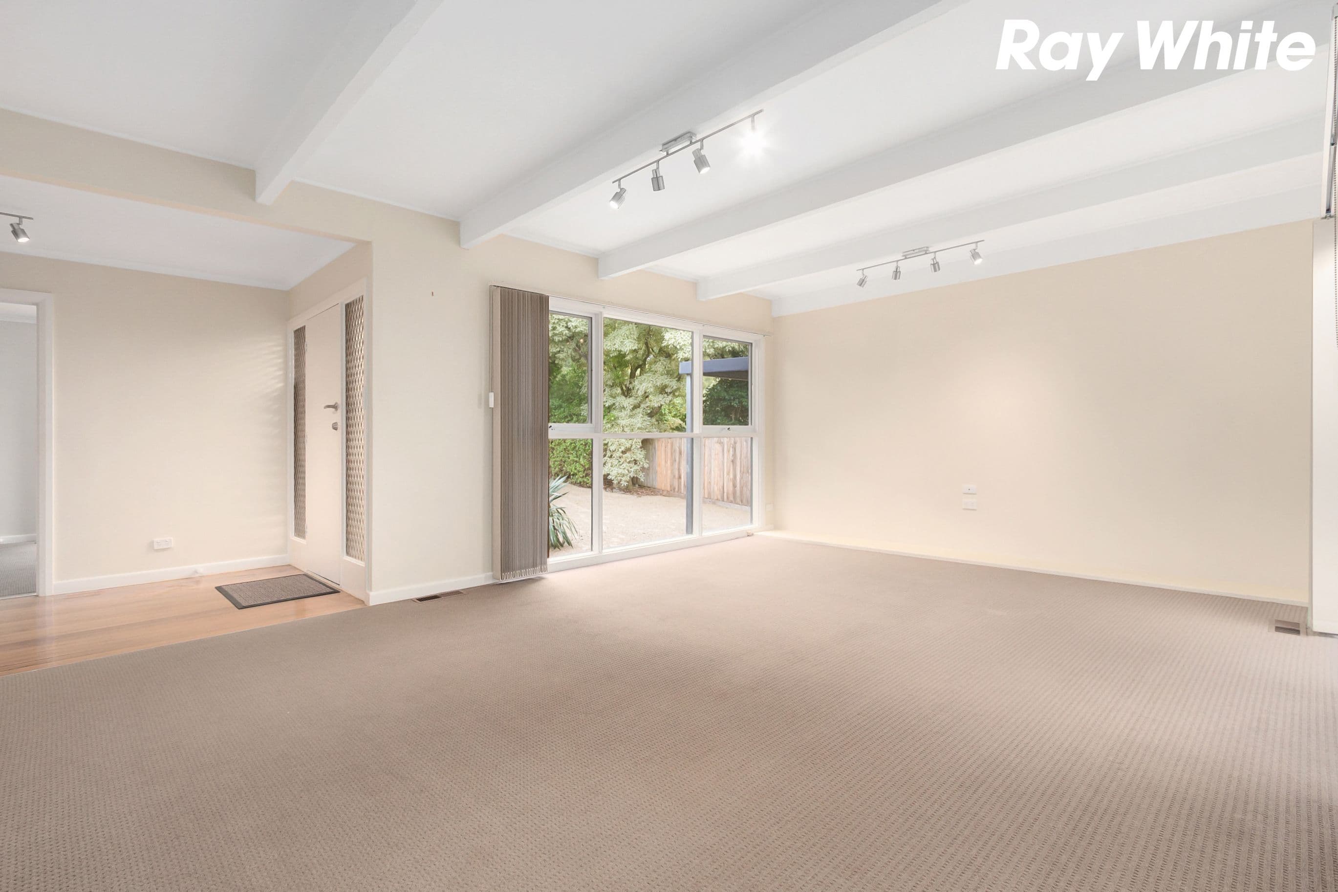 22 Gardenia Street, Pakenham VIC 3810, Pakenham - Thumbnail 2