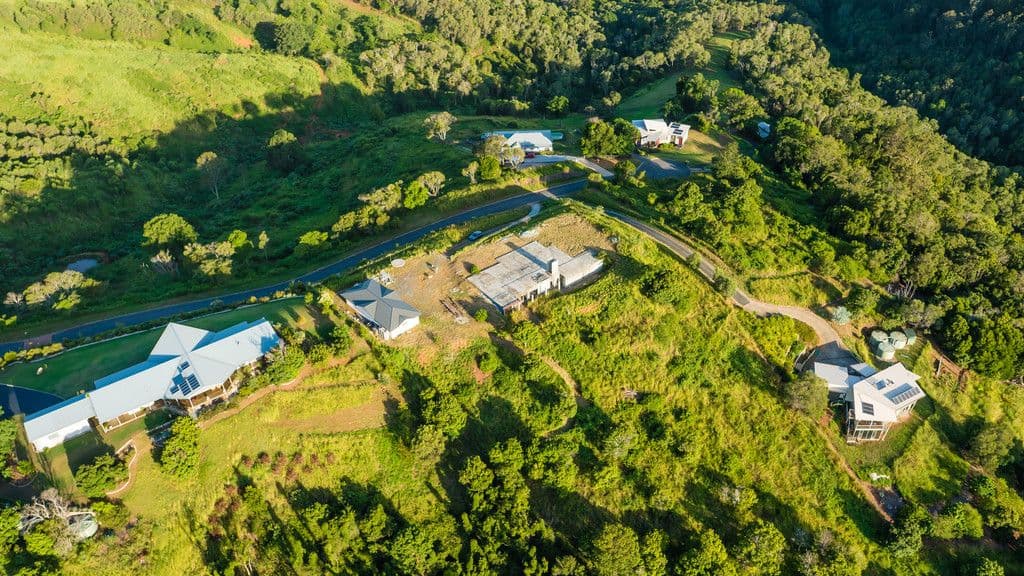 6 Highlander Court, Clear Mountain QLD 4500, Clear Mountain - Thumbnail 3