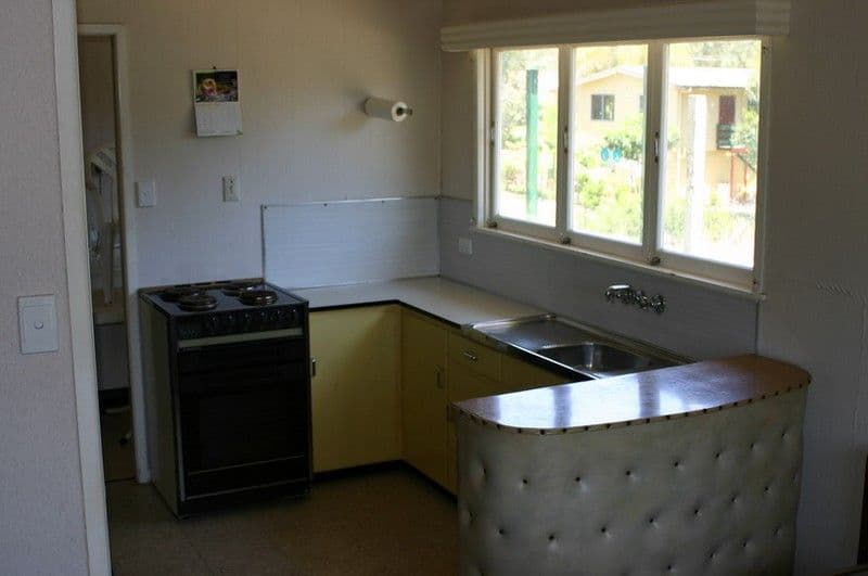 268 Long Forest Road, Long Forest VIC 3340, Long Forest - Thumbnail 2