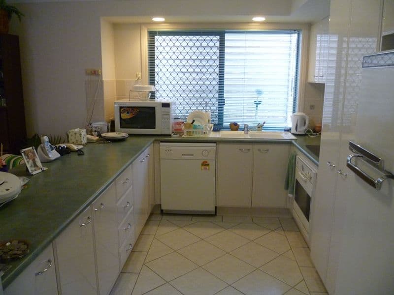 6 Thyme Court, RUNAWAY BAY QLD 4216, Runaway Bay - Thumbnail 3